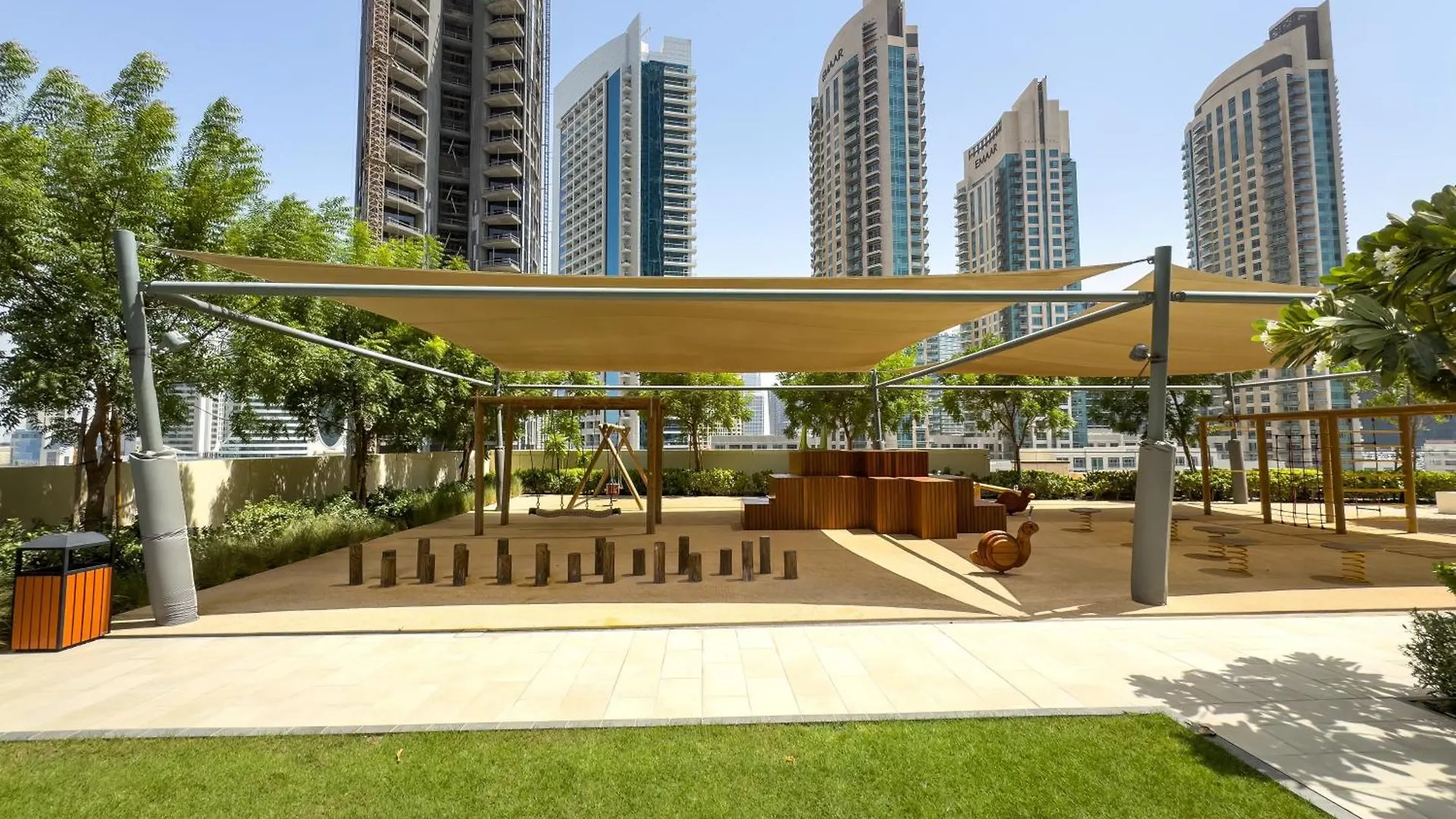 New! Panoramic Burj Khalifa Views At Burj Royale Apartment Dubai 0*,  United Arab Emirates