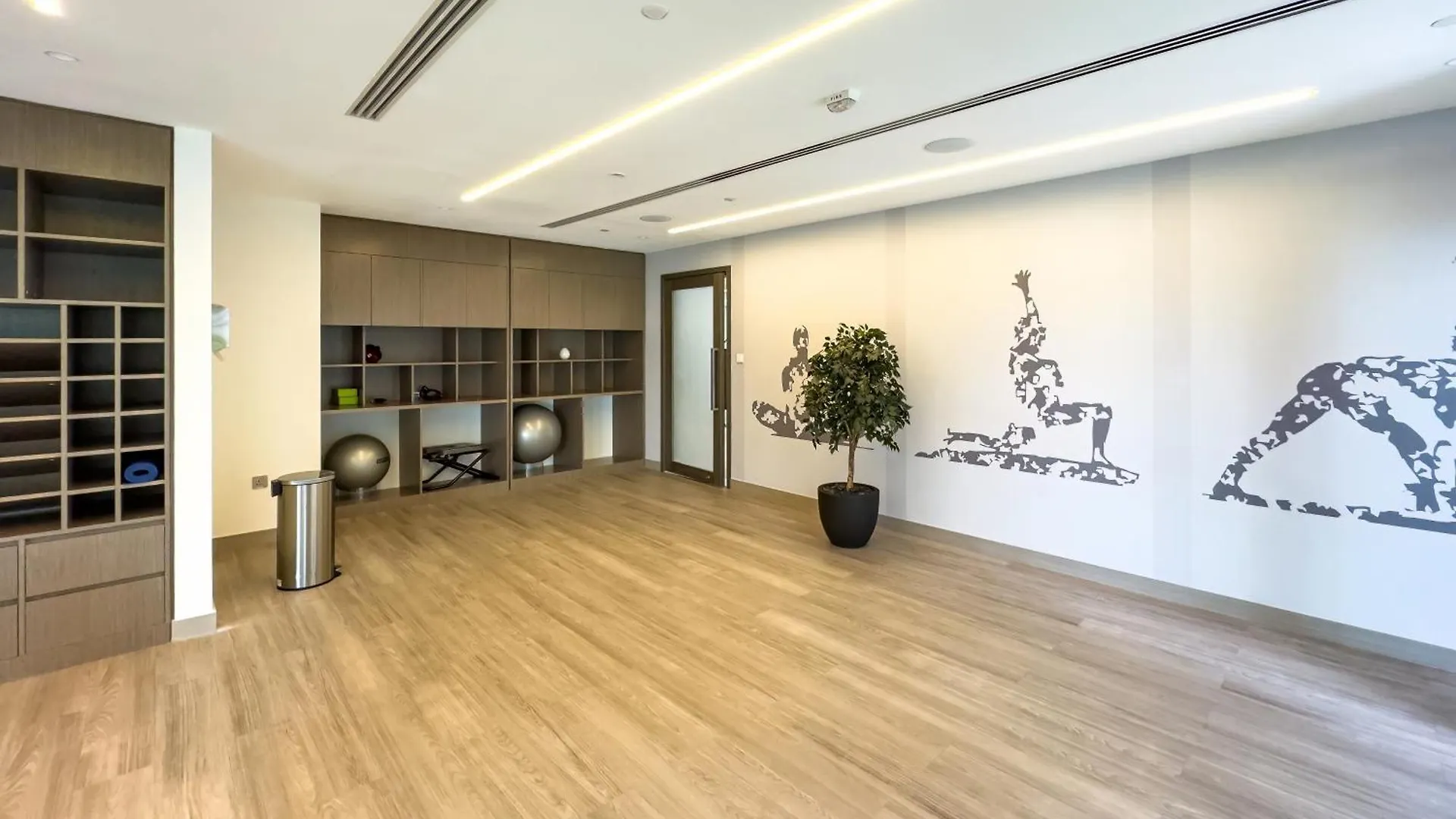 New! Panoramic Burj Khalifa Views At Burj Royale Apartment Dubai 0*,