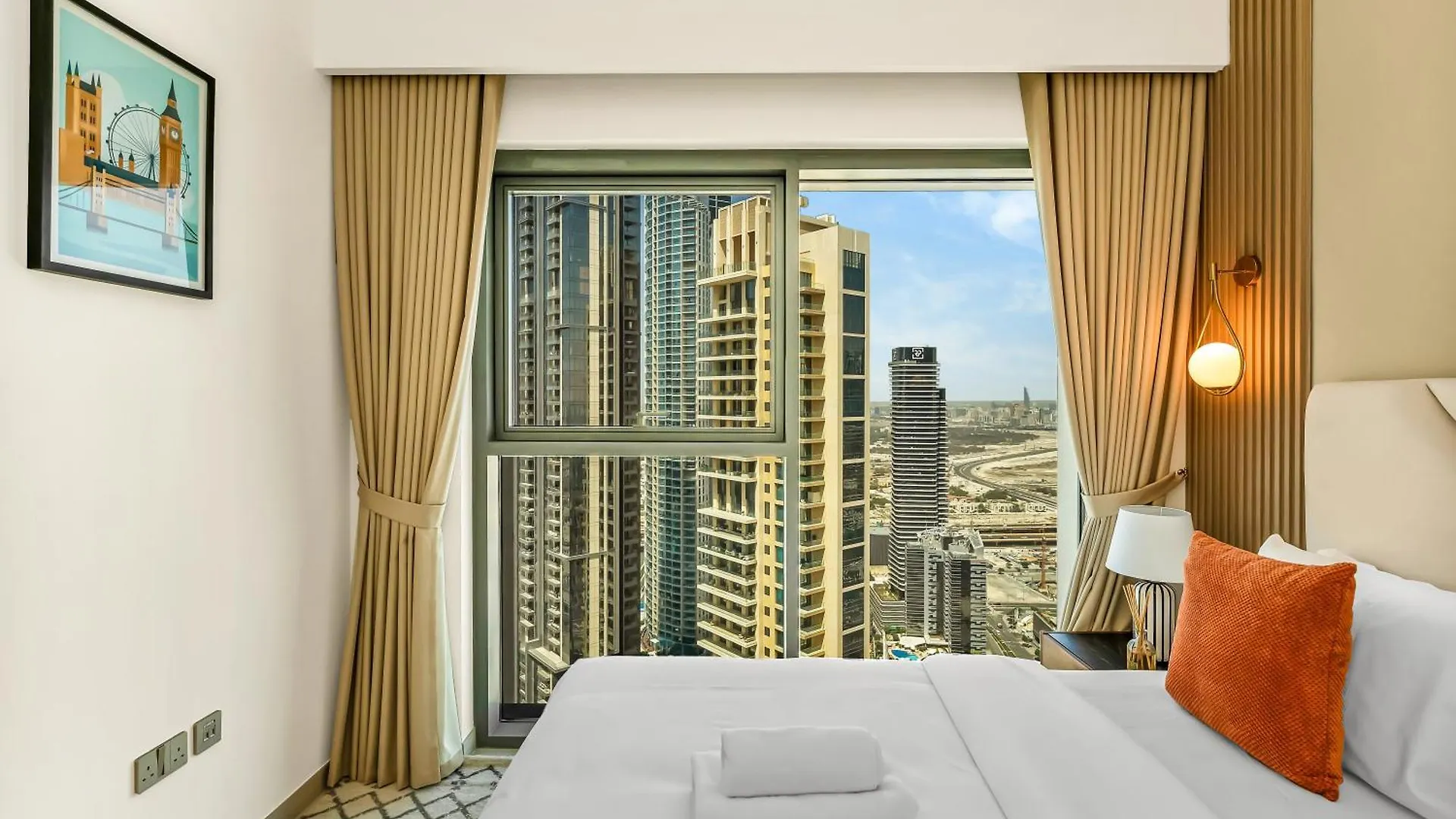 New! Panoramic Burj Khalifa Views At Burj Royale Apartment Dubai United Arab Emirates