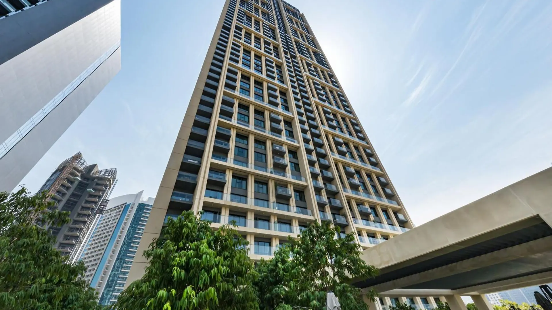New! Panoramic Burj Khalifa Views At Burj Royale Apartment Dubai